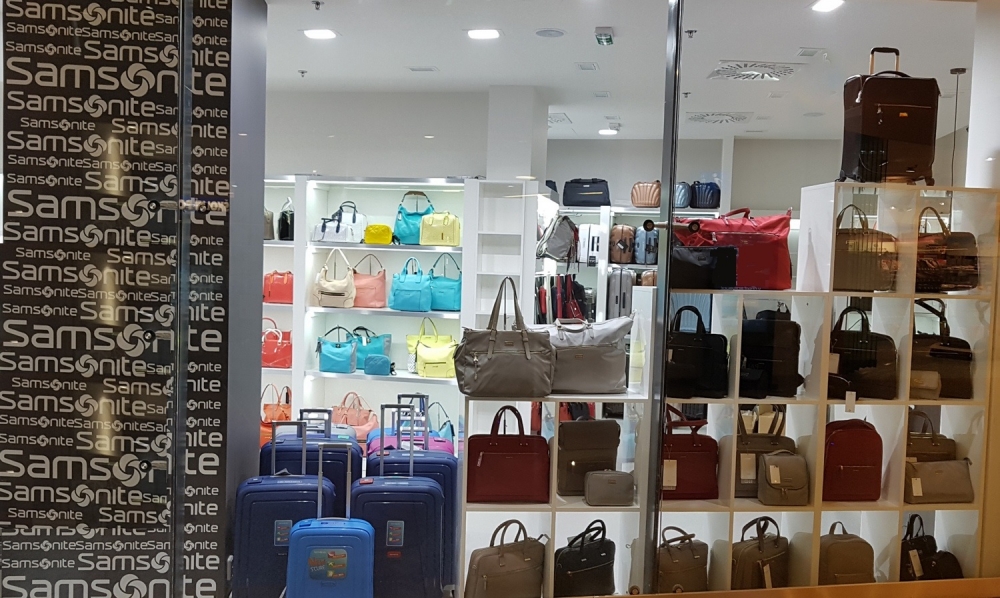 Podruhé jsme tu vás v OC Palladium Praha s EXKLUZIVNÍM obchodem DOMIbags!