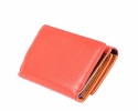 Dámská kožená peněženka s barevným vnitřkem červená
