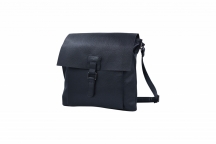 Dmsk crossbody kapsa ern