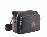 BRIGHT Crossbody kapsa Bright so light ern